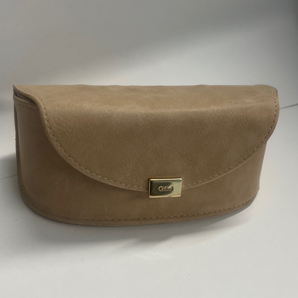 Chloรฉ Large Tan Beige Structured Snap Sunglasses Case